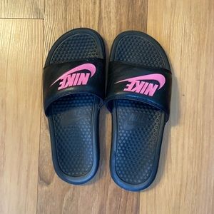 Women’s Nike slides
